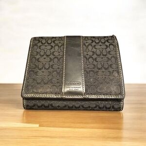 Misses Coach Signature TriFold Wallet Logo Jacquard Leather Small Black Snap 5X4